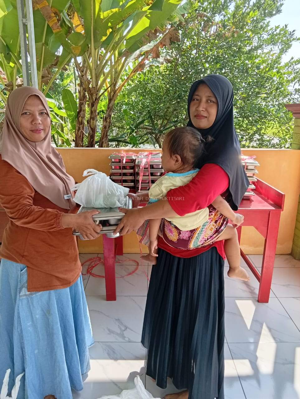 DUKUNG GENERASI SEHAT, POSYANDU MELATI 2 DUSUN LENTONGREJO TERIMA MBG